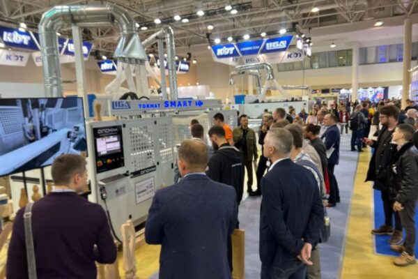 13-1668691585.474761 13-1668691585.474761