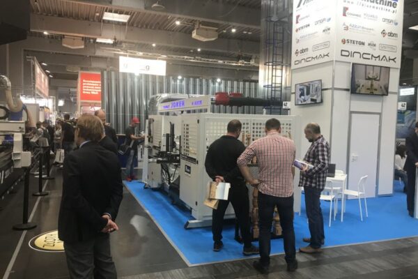 img-5760-1622481822.453881 img-5760-1622481822.453881