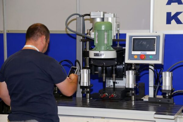 img-8391-1622479278.100621 img-8391-1622479278.100621